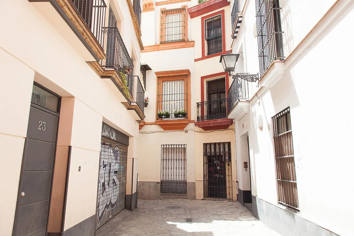Gotoseville Siete Revueltas Spain